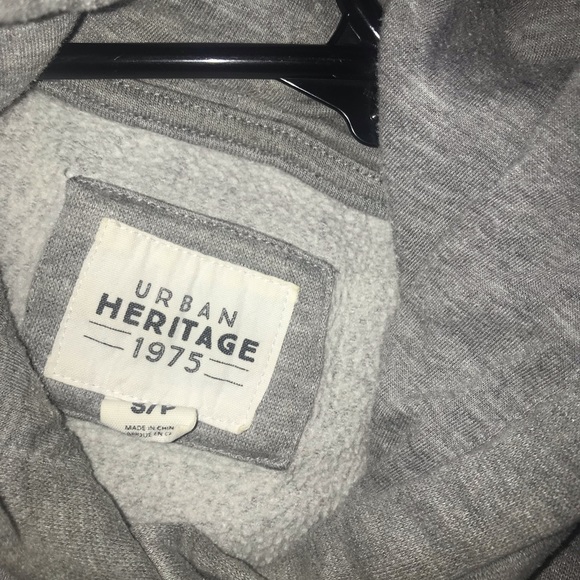 Gray hoodie - Picture 3 of 3